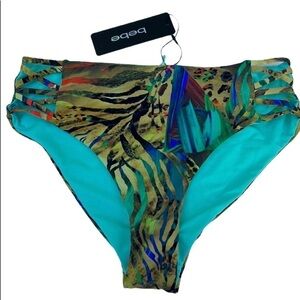bebe bikini bottom NWT Jungle print size large